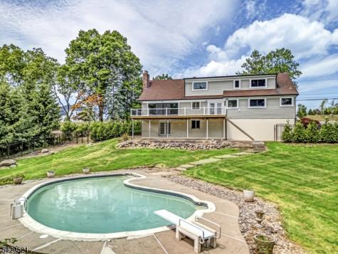 136 Carlough Road Upper Saddle River NJ 07458