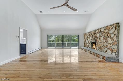136 Carlough Road Upper Saddle River NJ 07458