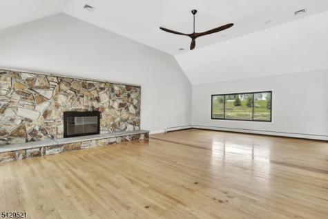 136 Carlough Road Upper Saddle River NJ 07458