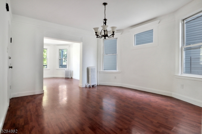 237 S Clinton Street East Orange NJ 07018