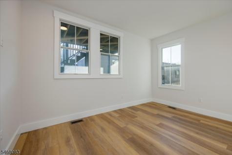 59 Chestnut Montclair NJ 07042