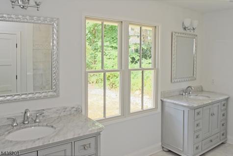 10 Howell Road Mountain Lakes NJ 07046