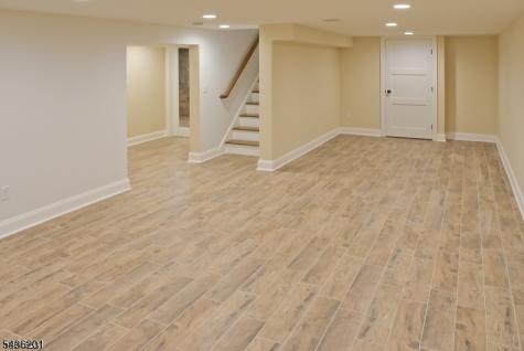 10 Howell Road Mountain Lakes NJ 07046