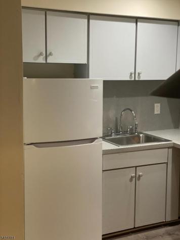 161 Evergreen Road Edison NJ 08837