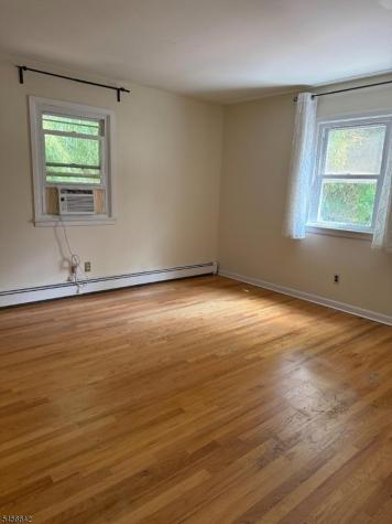 403 Longview Court Northvale NJ 07647