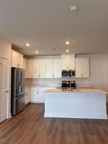 2207 Jacob Francis Way Hopewell NJ 08560
