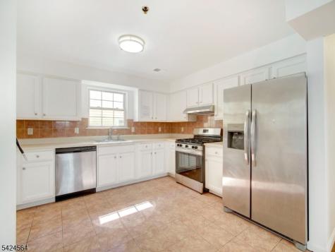 54 Bragaw Avenue Newark NJ 07112