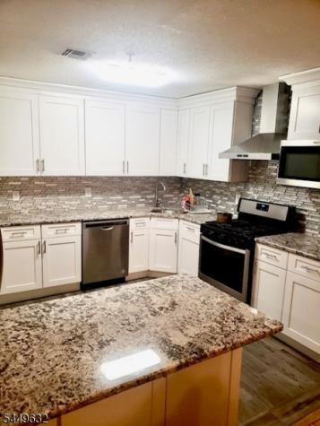 24 Mcchesney Court West Orange NJ 07052