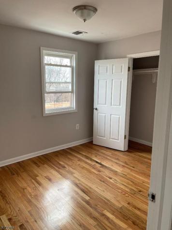 784 S 19th Street Newark NJ 07103