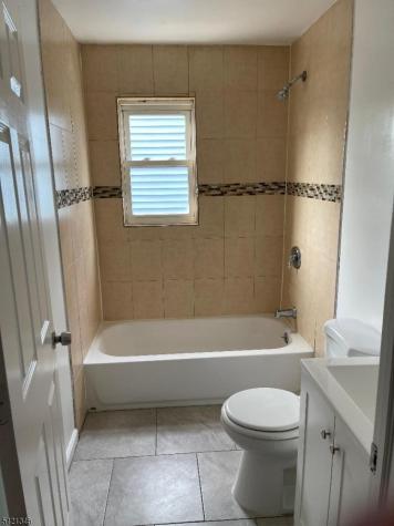784 S 19th Street Newark NJ 07103