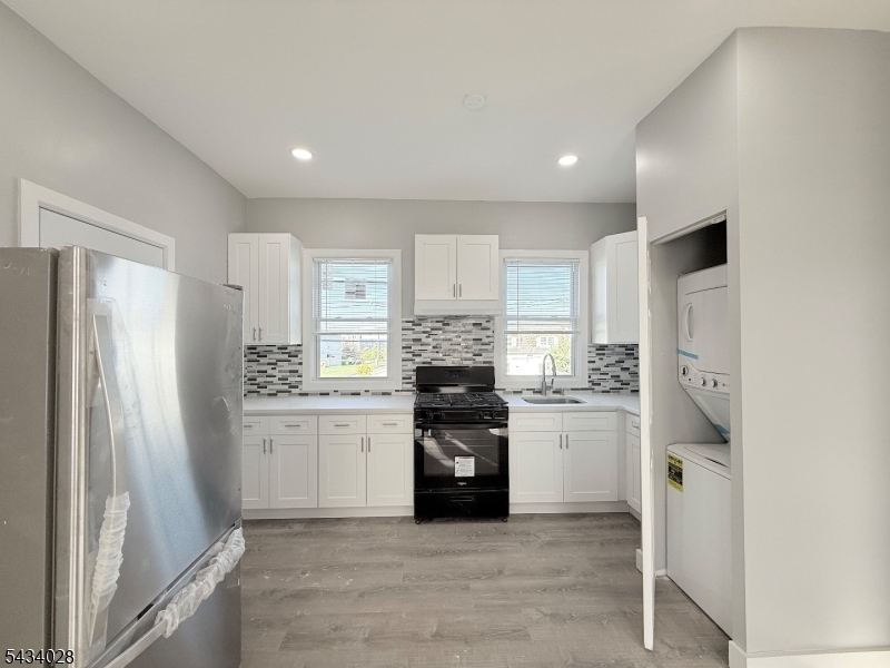 46 Hayward Avenue Carteret NJ 07008