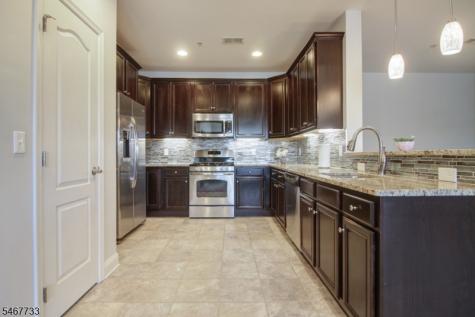 1302 Meadow Brook Court Hanover NJ 07981