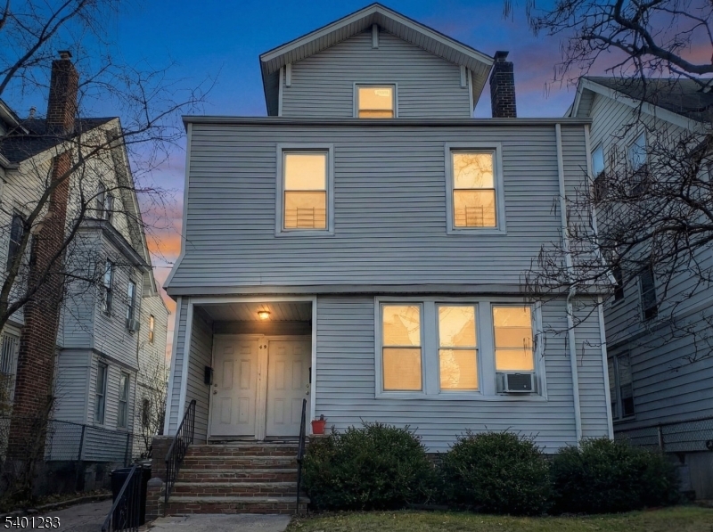 64 Schuyler Avenue Newark NJ 07112