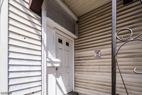 904 2ND Avenue Elizabeth NJ 07201
