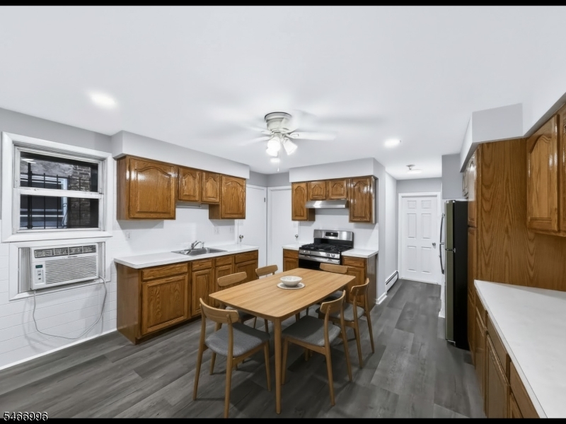 155 Lafayette Street Newark NJ 07105
