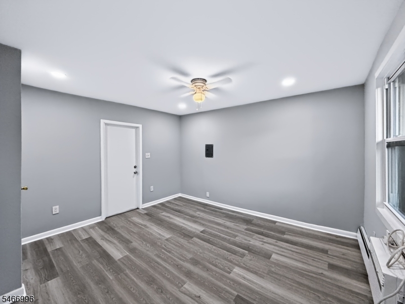 155 Lafayette Street Newark NJ 07105