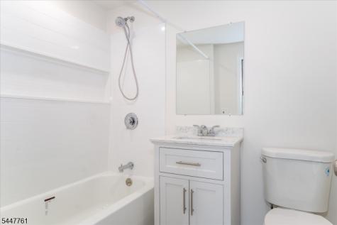 102 N Jefferson Road Hanover NJ 07981