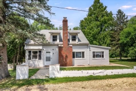 102 N Jefferson Road Hanover NJ 07981