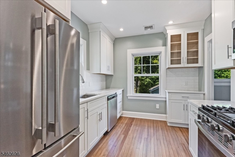706 Valley Road Montclair NJ 07043