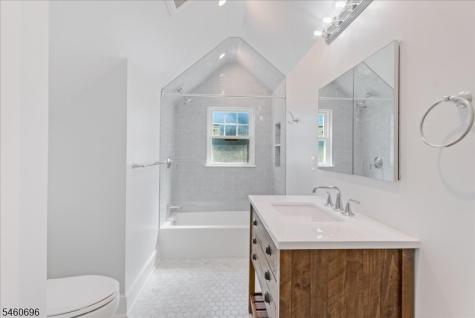 706 Valley Road Montclair NJ 07043