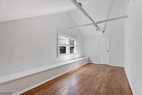 706 Valley Road Montclair NJ 07043