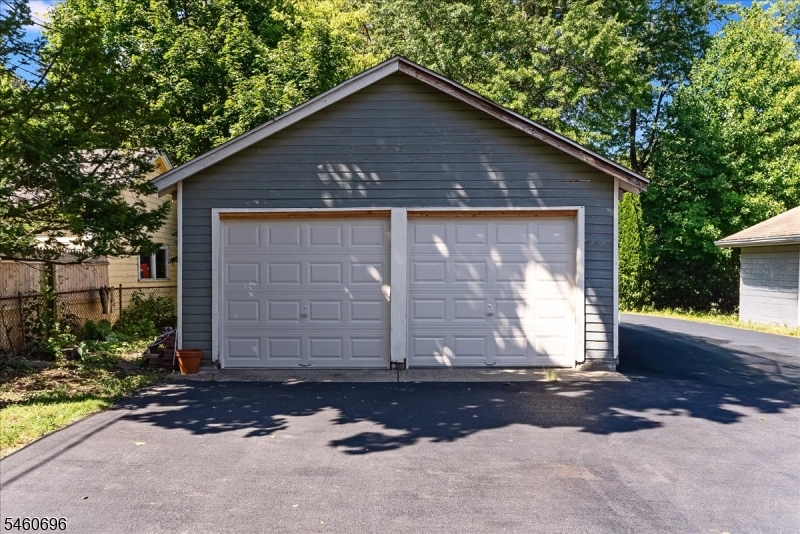 706 Valley Road Montclair NJ 07043