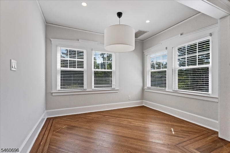 706 Valley Road Montclair NJ 07043