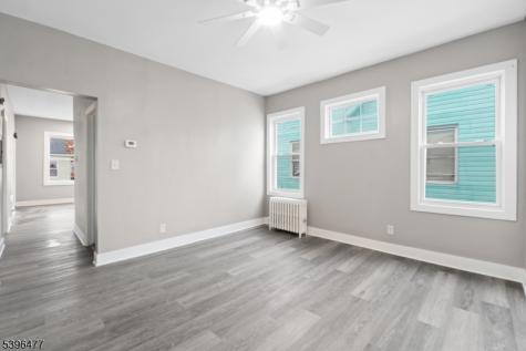 337 Leslie Street Newark NJ 07112