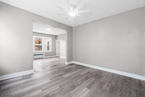 337 Leslie Street Newark NJ 07112