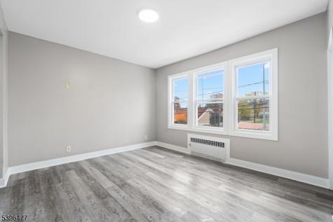 337 Leslie Street Newark NJ 07112