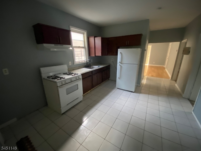 818 South 18th Street Newark NJ 07108