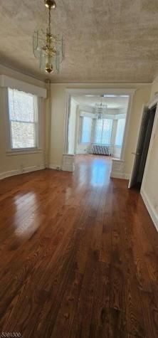 212 Wilkinson Avenue Jersey City NJ 07305