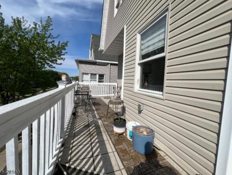 182 N 19th Street East Orange NJ 07017