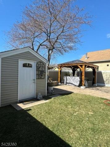 2837 Myrtle Terrace Linden NJ 07036