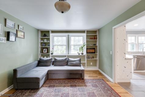 35 Fox Run New Providence NJ 07974