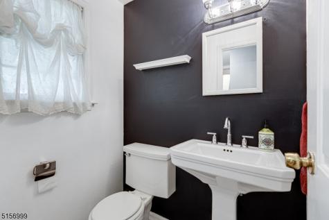 35 Fox Run New Providence NJ 07974