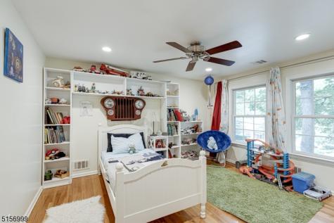 35 Fox Run New Providence NJ 07974