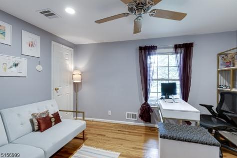 35 Fox Run New Providence NJ 07974