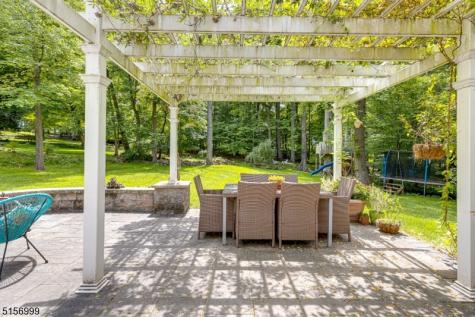 35 Fox Run New Providence NJ 07974