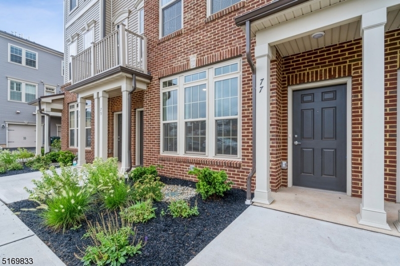 77 Robeson Street Somerville NJ 08876