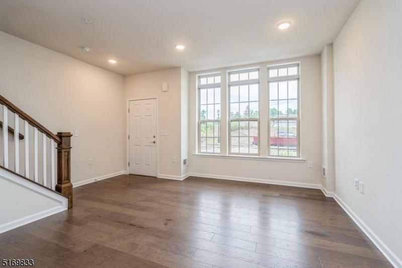 77 Robeson Street Somerville NJ 08876