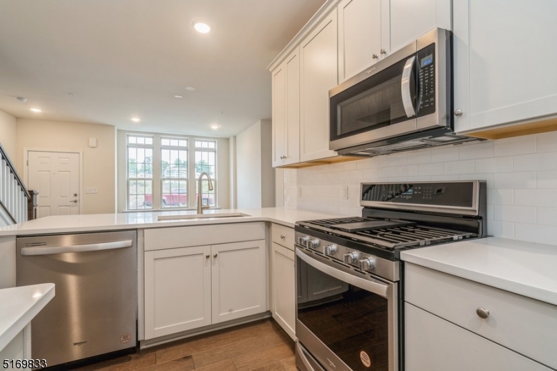 77 Robeson Street Somerville NJ 08876