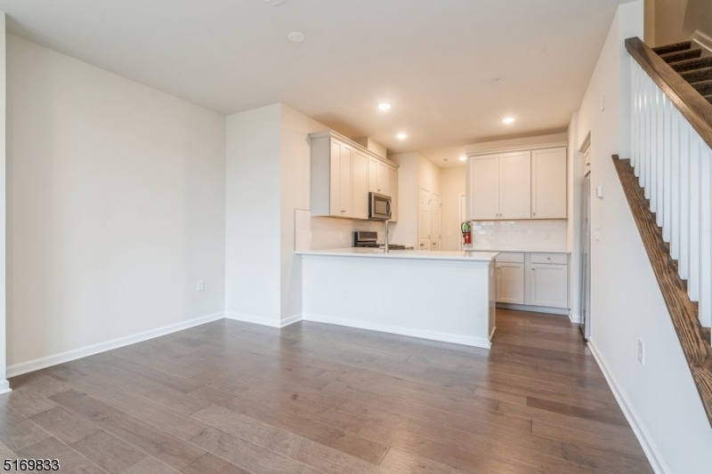77 Robeson Street Somerville NJ 08876