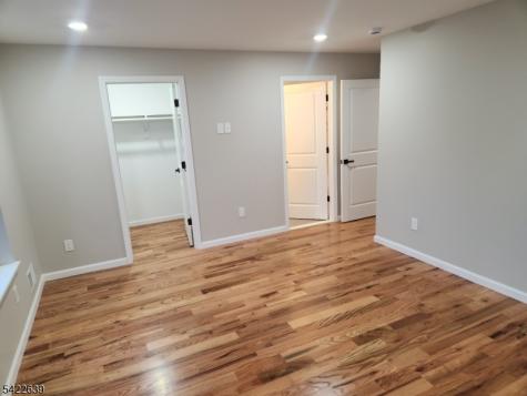 410 S 8th Street Newark NJ 07103