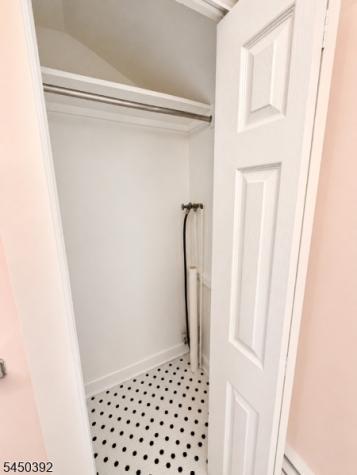 12 Cook Lane Verona NJ 07044
