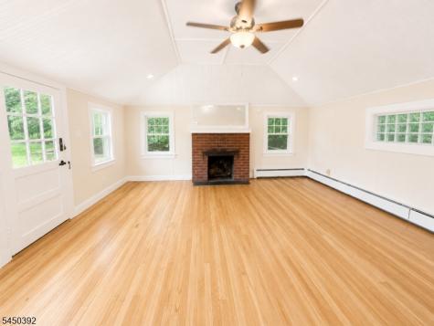 12 Cook Lane Verona NJ 07044