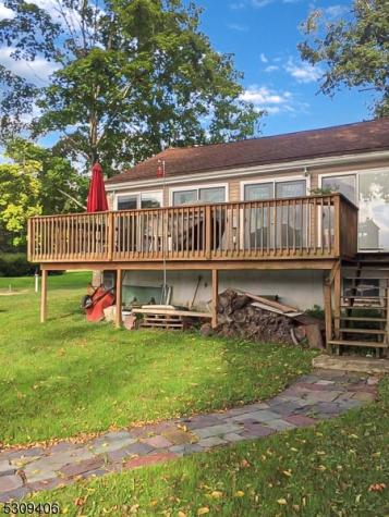 37 Smith Street Hope NJ 07825