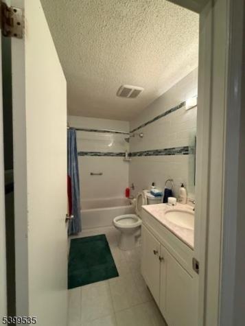 2106 Doolittle Drive Bridgewater NJ 08807