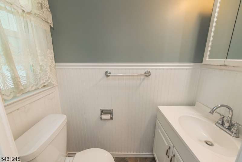 39 Warren Trail Denville NJ 07834