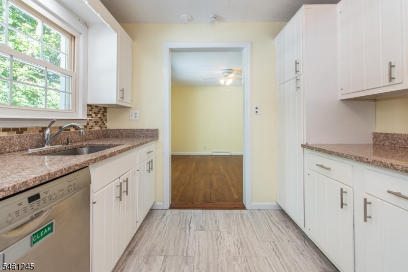 39 Warren Trail Denville NJ 07834